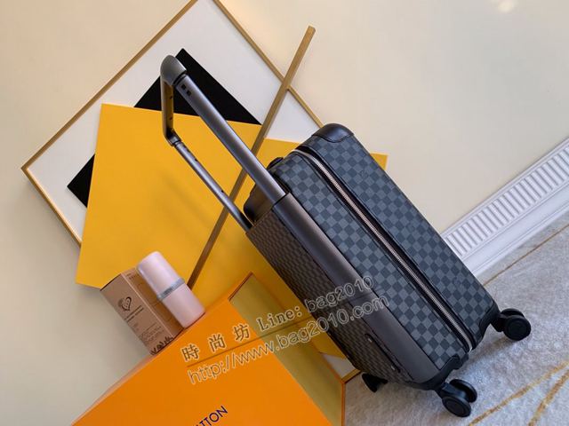 LV行李箱 M23203 寬拉杆拉鏈行李箱 LV黑格拉杆箱 四輪拉杆箱xzx1185